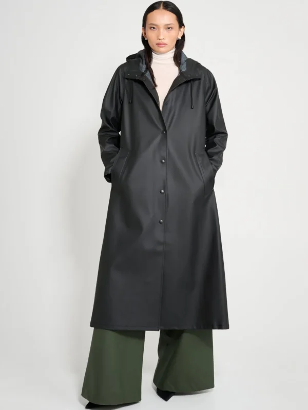 Women’s Long Waterproof Raincoat-Black